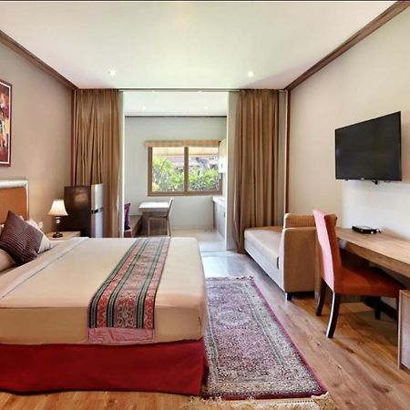 Puri Sabina Bed & Breakfast Jimbaran Esterno foto