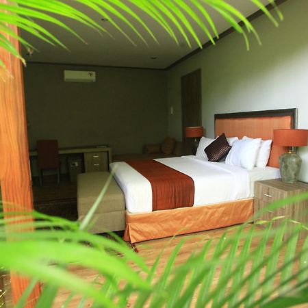 Puri Sabina Bed & Breakfast Jimbaran Esterno foto