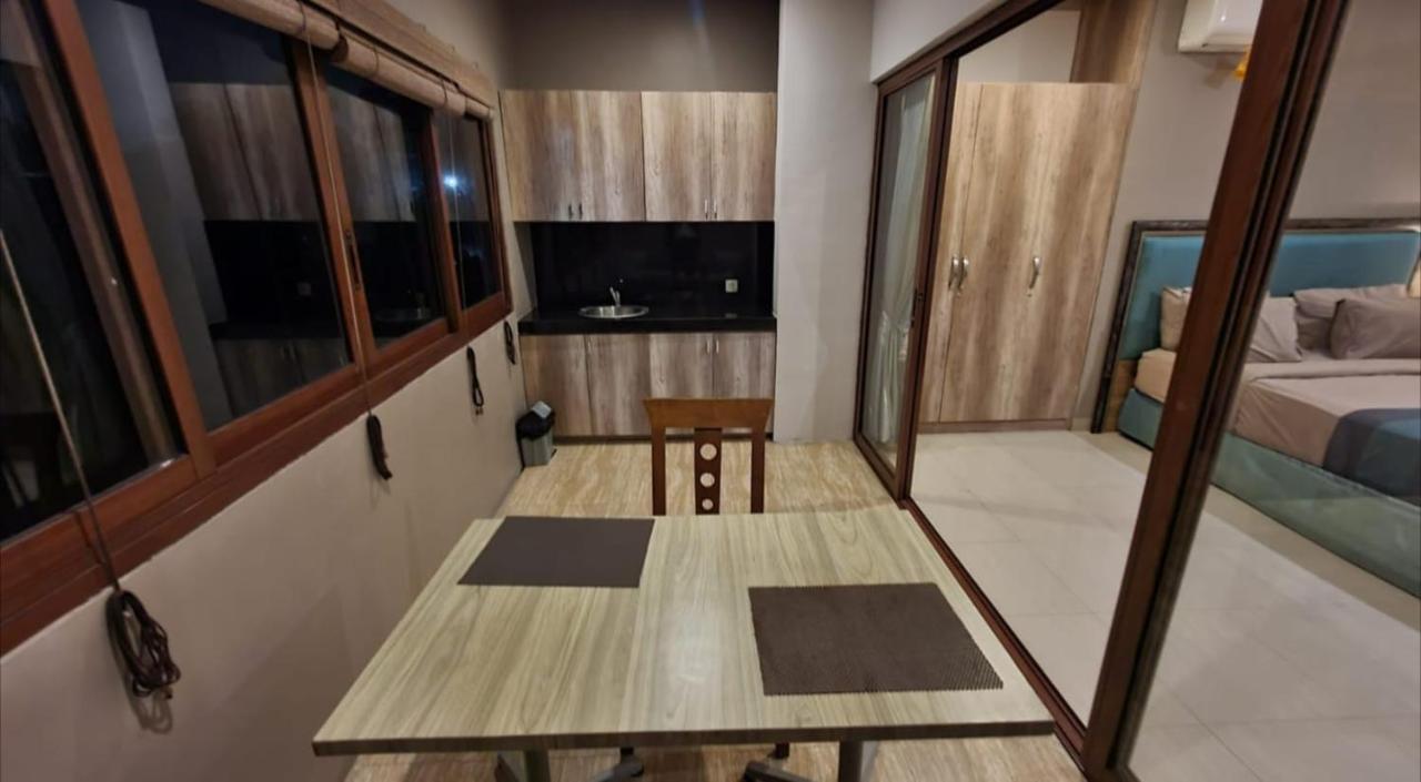 Puri Sabina Bed & Breakfast Jimbaran Esterno foto