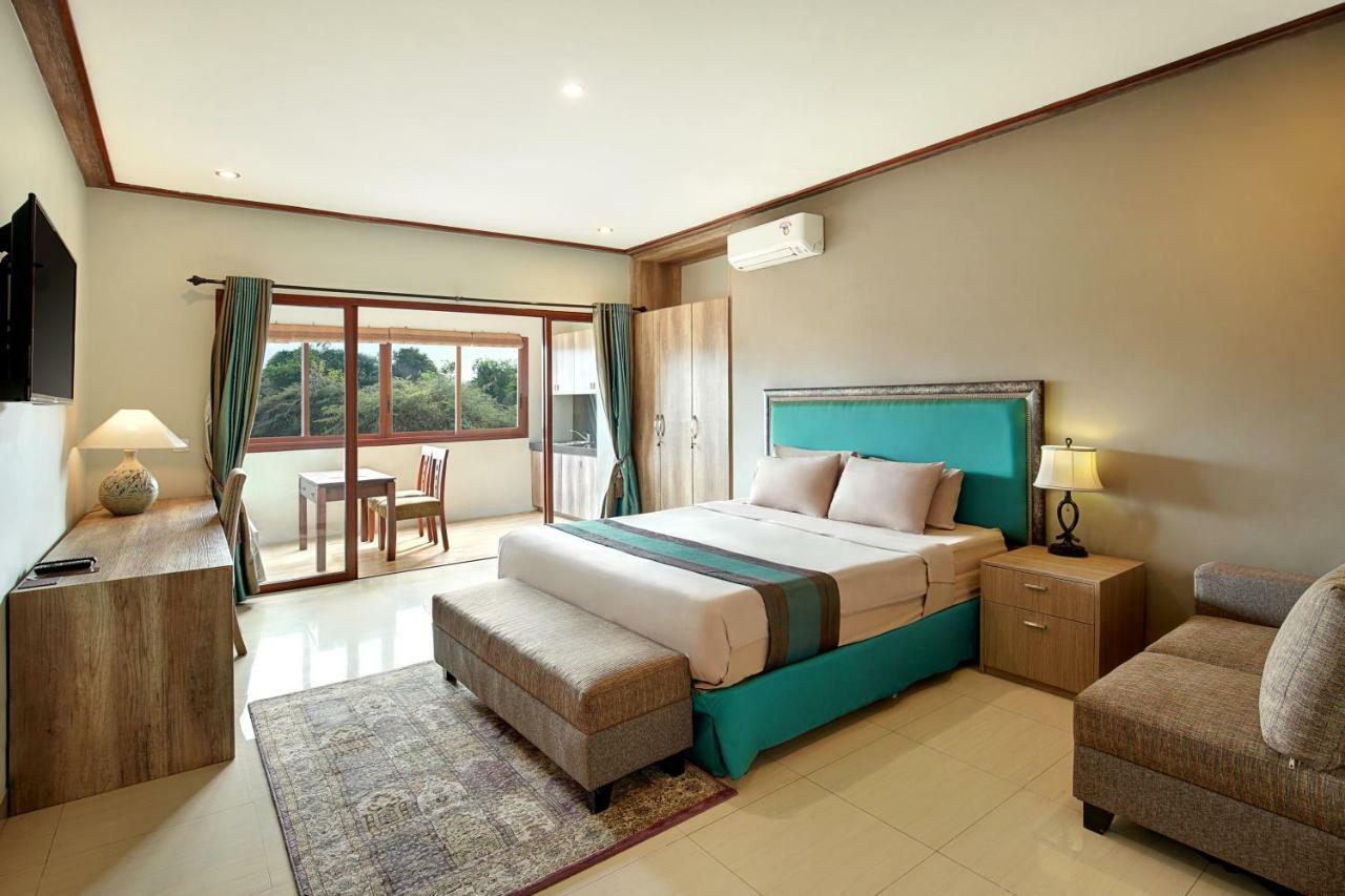 Puri Sabina Bed & Breakfast Jimbaran Esterno foto