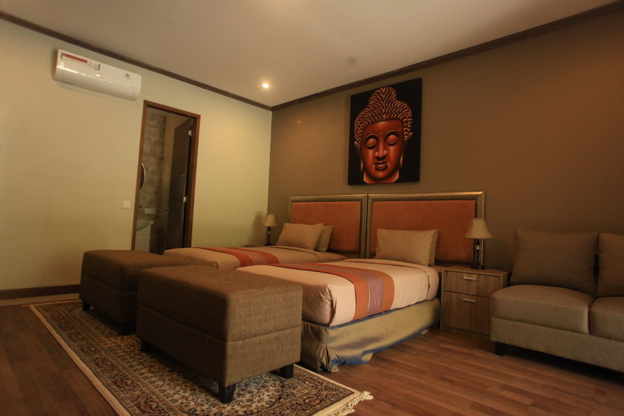 Puri Sabina Bed & Breakfast Jimbaran Esterno foto