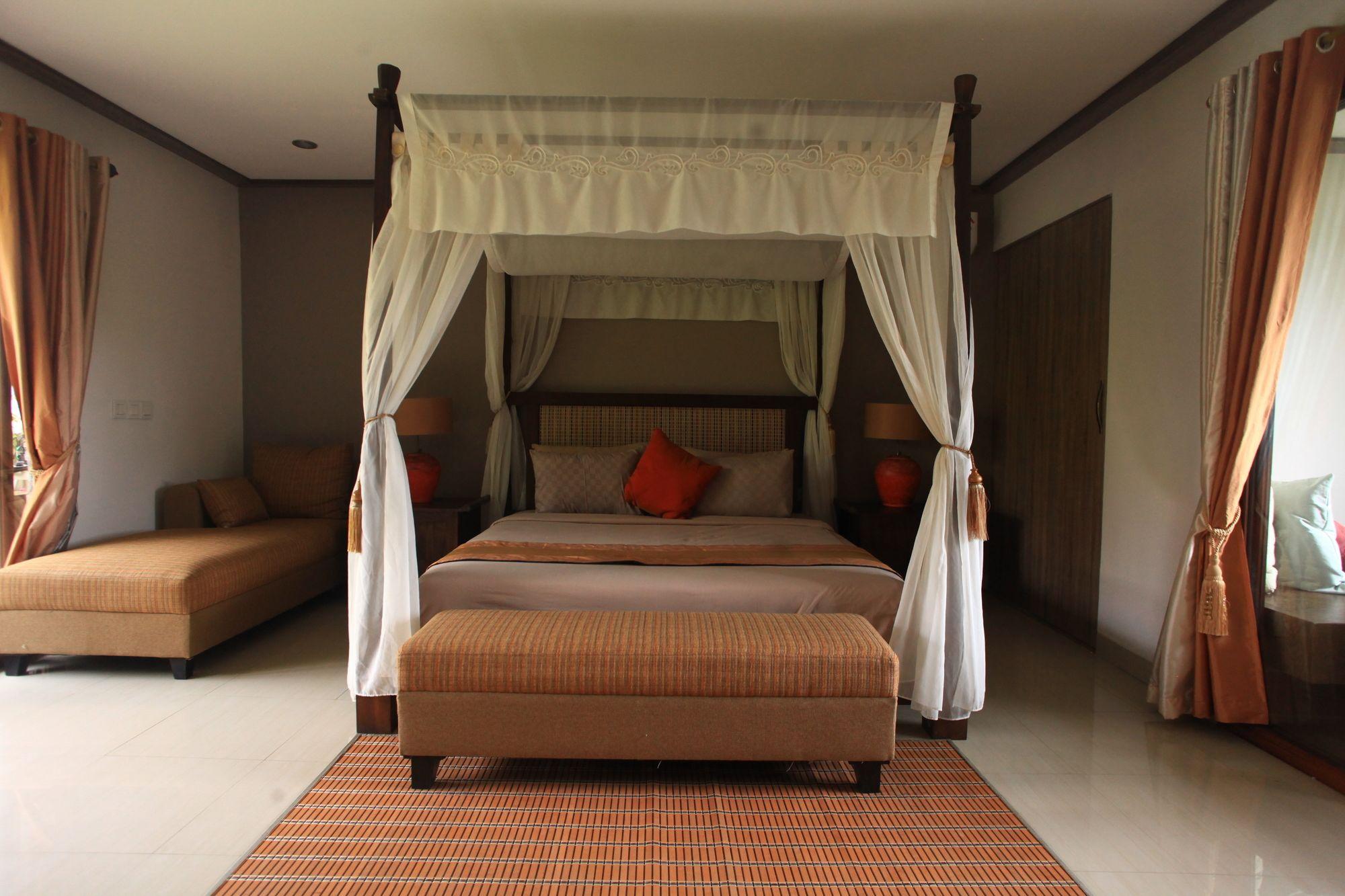 Puri Sabina Bed & Breakfast Jimbaran Esterno foto